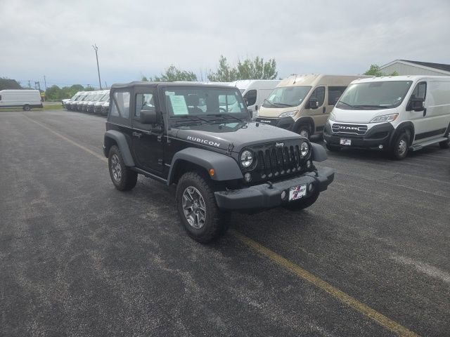 Used 2016 Jeep Wrangler Rubicon w/ Connectivity Group AWD/4WD image 2