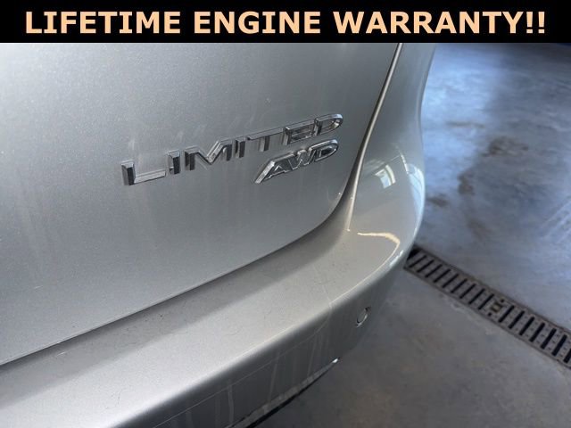 New 2026 Chrysler Pacifica Limited w/ Trailer Tow Group AWD/4WD image 14
