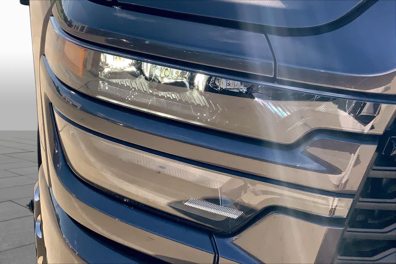 New 2026 RAM 3500 Lone Star AWD/4WD image 13