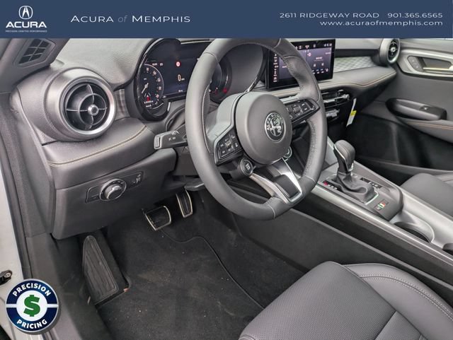 Used 2025 Alfa Romeo Tonale w/ Premium Package AWD/4WD image 11