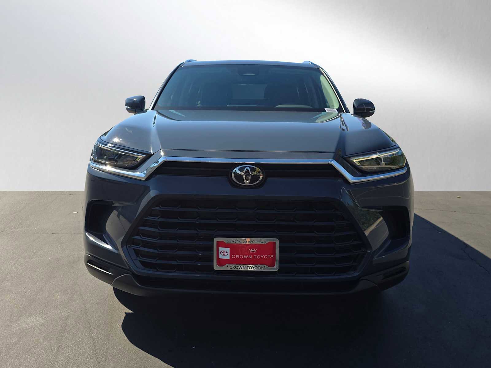 Certified 2025 Toyota Grand Highlander FWD image 8