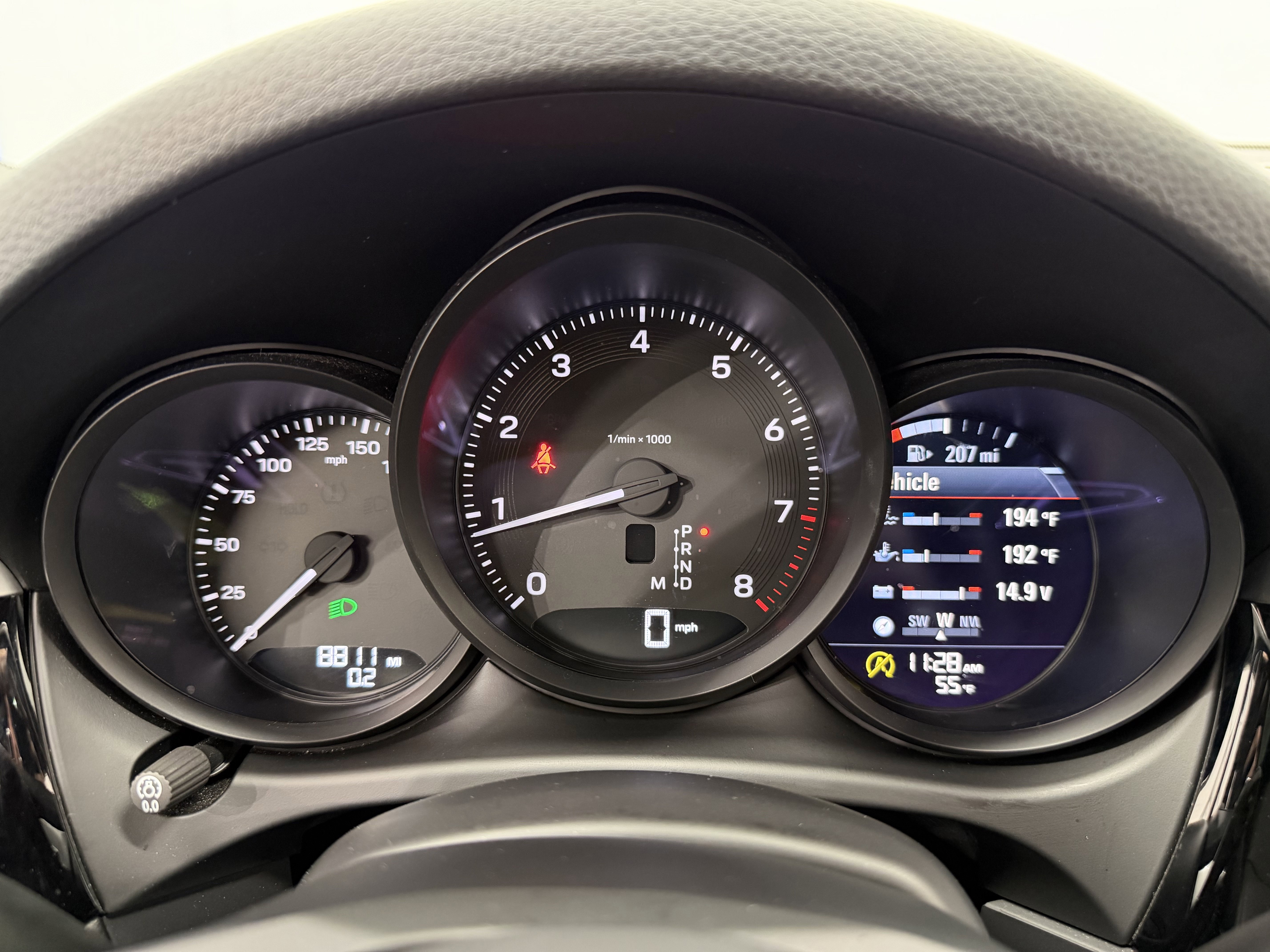 Certified 2025 Porsche Macan image 52