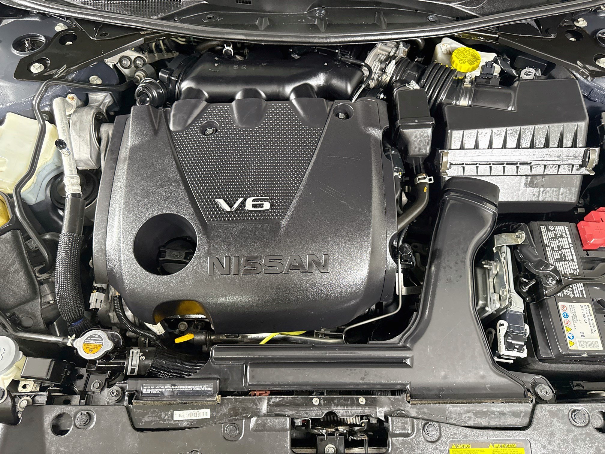 Used 2023 Nissan Maxima SV w/ Floor Mat Group FWD image 39