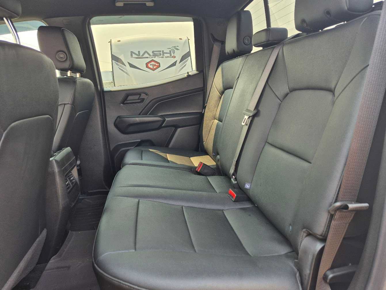 Used 2026 Chevrolet Colorado Trail Boss AWD/4WD image 31