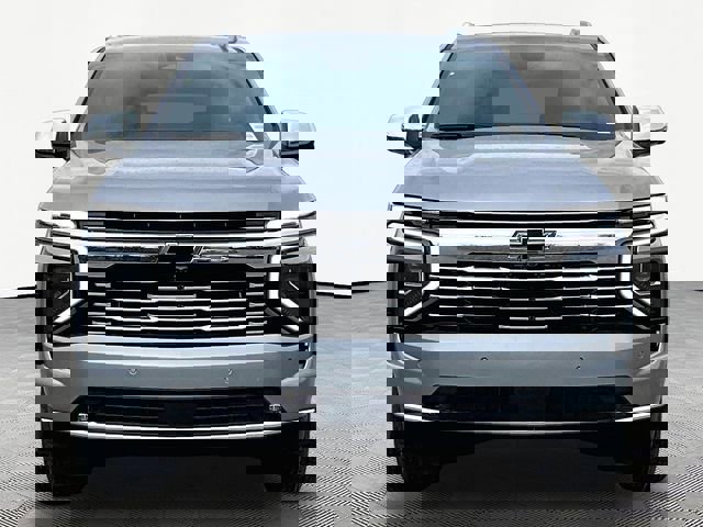 New 2026 Chevrolet Suburban Premier image 2