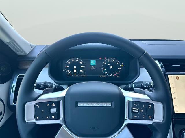 Used 2025 Land Rover Discovery Dynamic SE AWD/4WD image 20