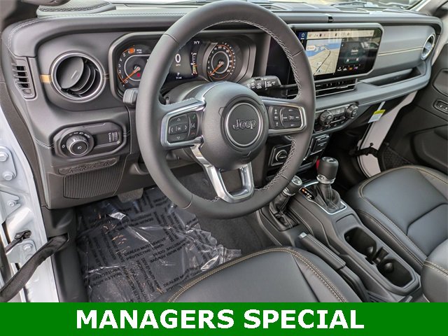 New 2025 Jeep Wrangler Sahara image 10
