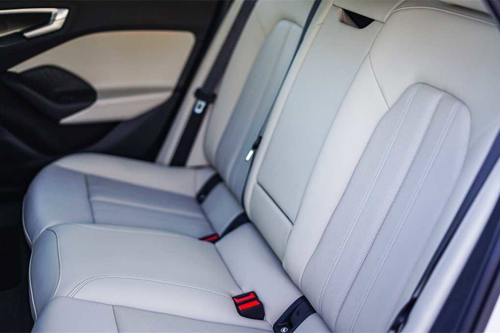 New 2025 Audi A5 2.0T Premium Plus image 18