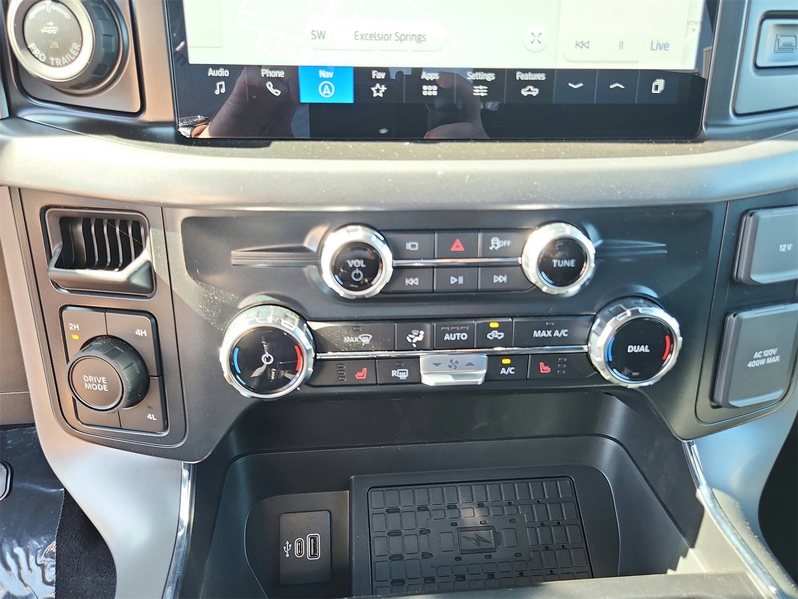 New 2025 Ford F150 XLT w/ Equipment Group 302A MID image 19