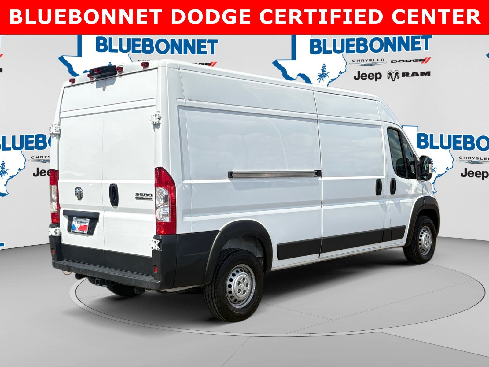 Used 2025 RAM ProMaster 2500 w/ Safety Group FWD image 5