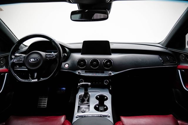 Used 2020 Kia Stinger GT1 RWD image 26