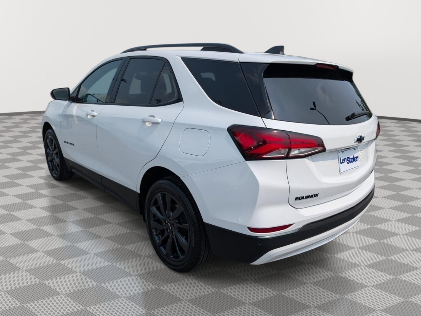 Used 2023 Chevrolet Equinox RS AWD/4WD image 3