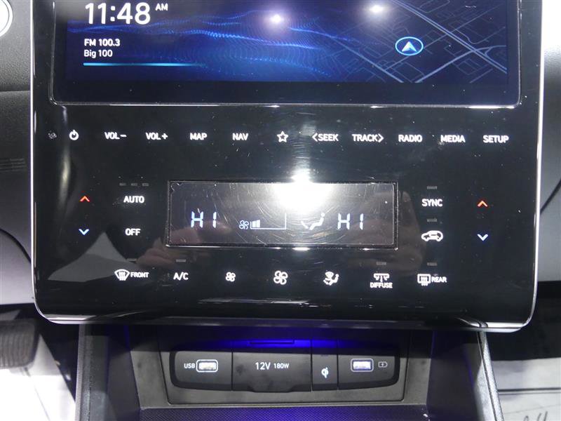 Used 2024 Hyundai Tucson Limited image 37