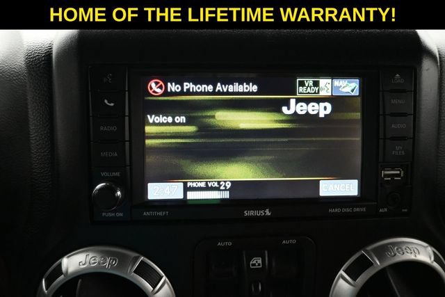 Used 2013 Jeep Wrangler Unlimited Rubicon w/ Connectivity Group AWD/4WD image 23