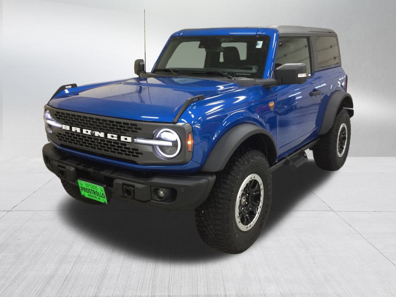 Used 2023 Ford Bronco Badlands w/ Sasquatch Package image 2