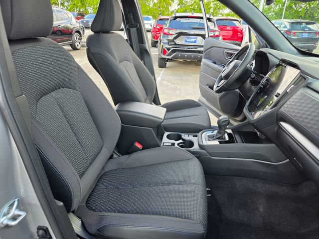 Used 2025 Subaru Forester Premium AWD/4WD image 25