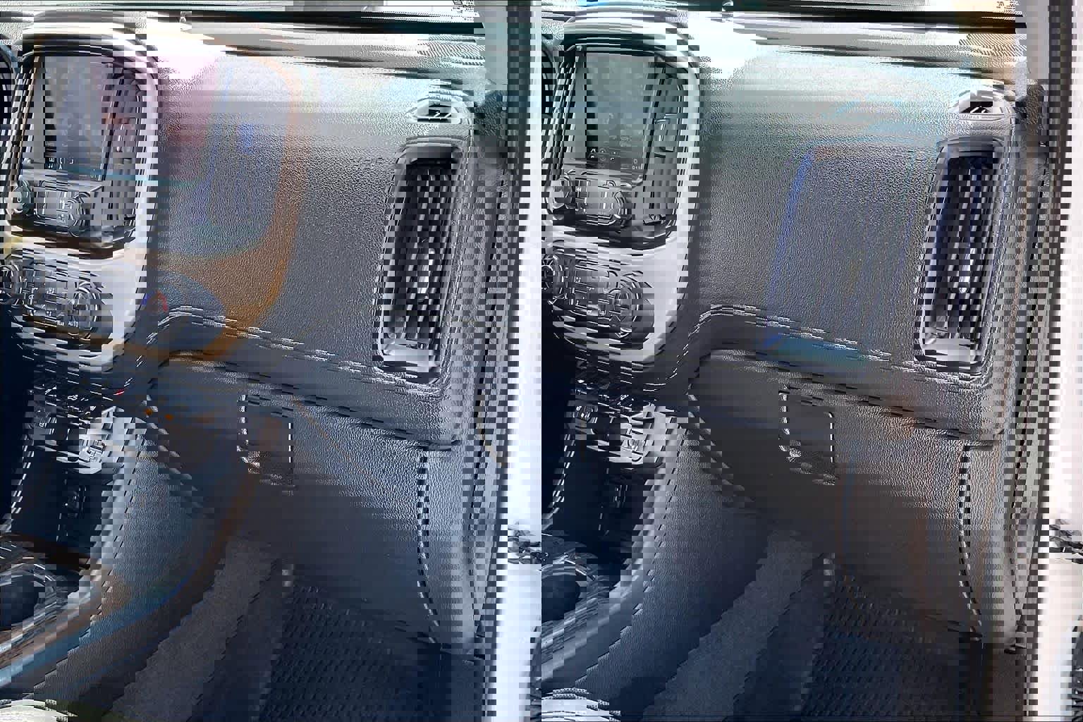 Used 2020 GMC Canyon Denali image 18