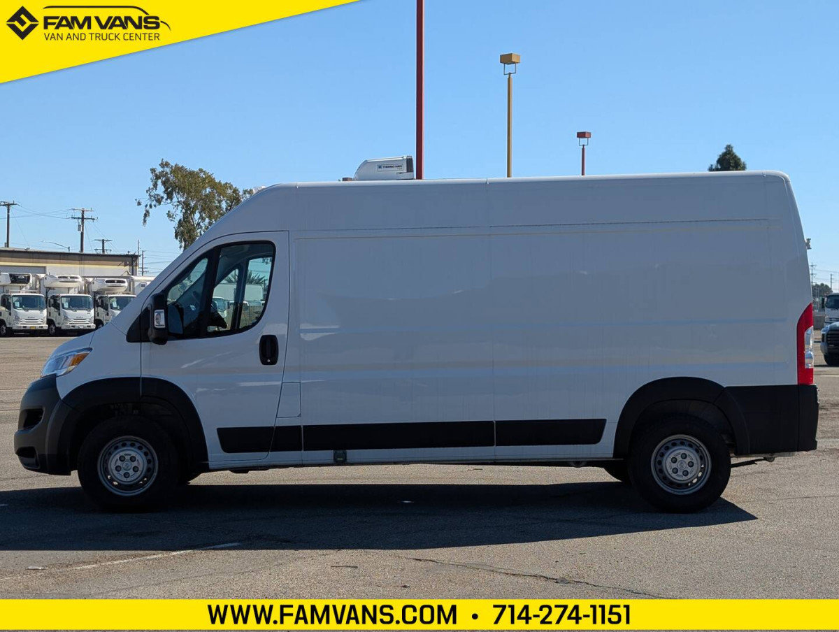Used 2025 RAM ProMaster 3500 w/ Convenience Group FWD image 4
