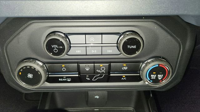 New 2025 Ford Bronco 2-Door image 18