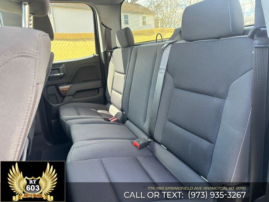 Used 2018 GMC Sierra 1500 SLE w/ SLE Value Package image 6