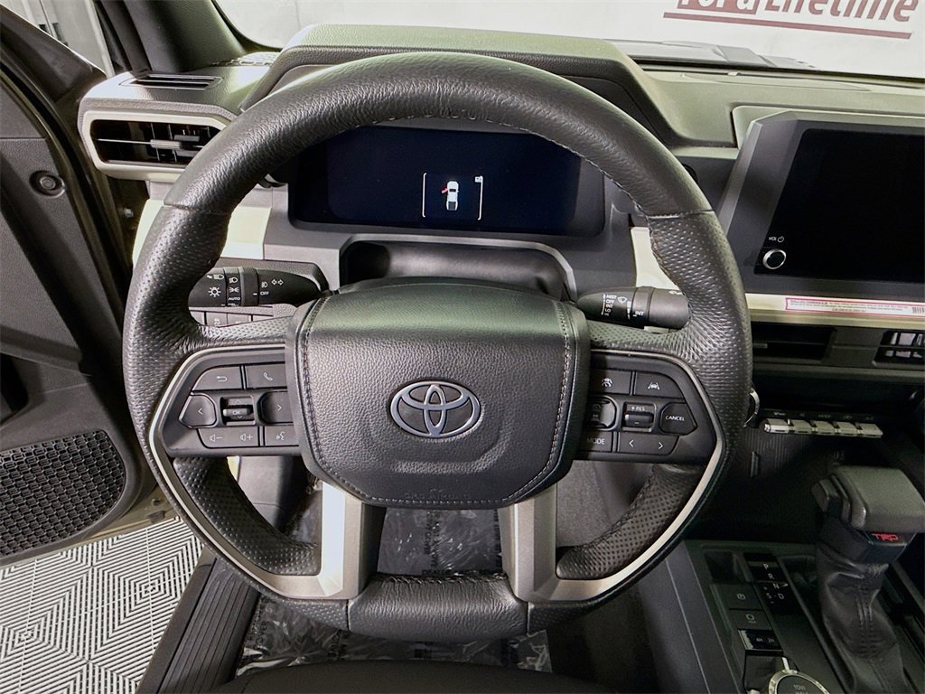 Used 2024 Toyota Tacoma TRD Sport image 19