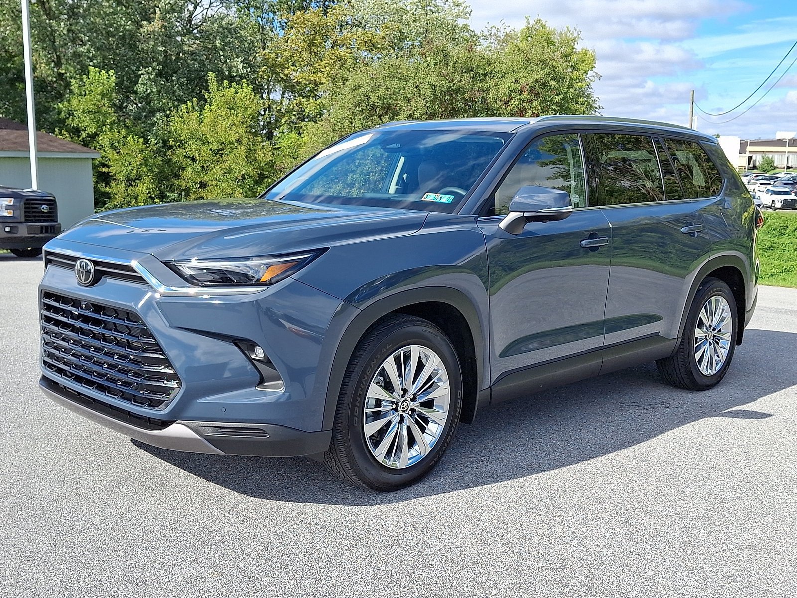 Certified 2026 Toyota Grand Highlander AWD image 36