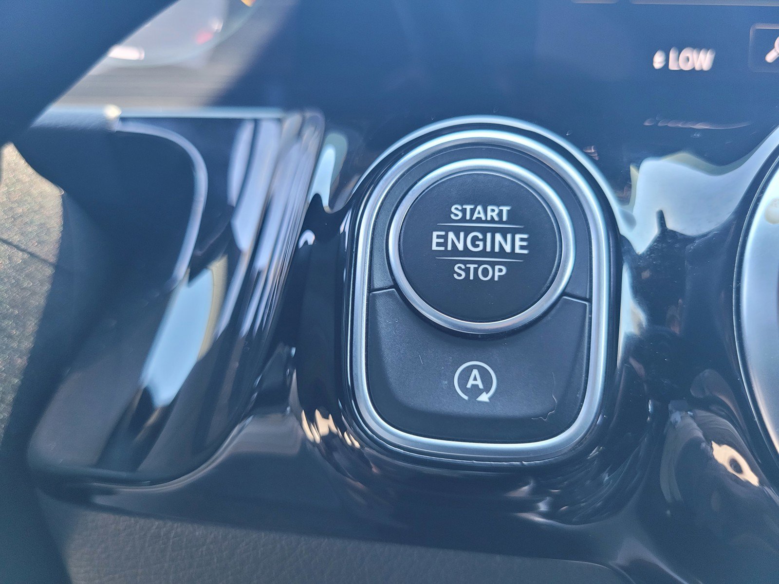 Used 2023 Mercedes-Benz GLA 250 4MATIC image 22