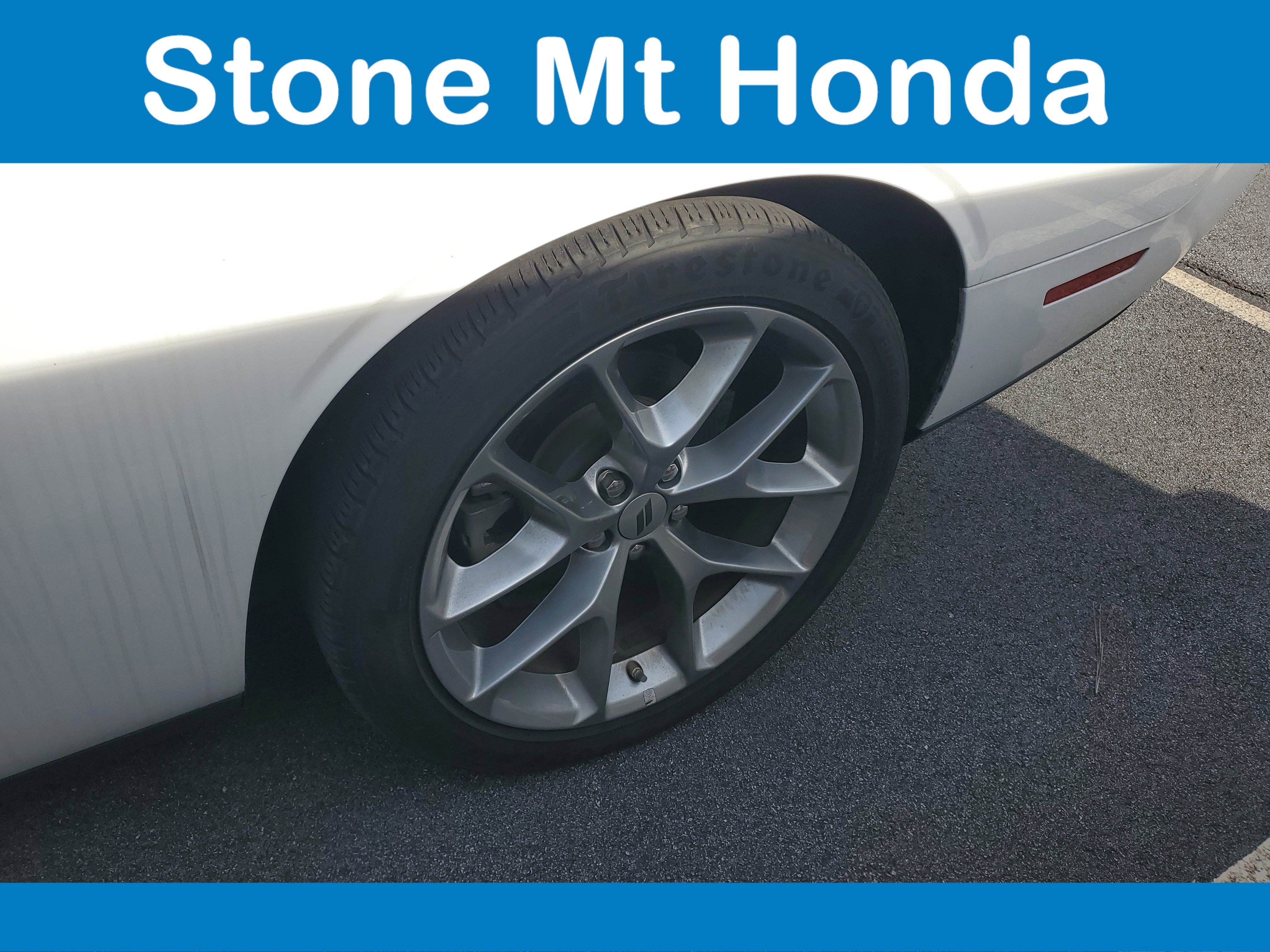 Used 2022 Dodge Challenger GT image 7