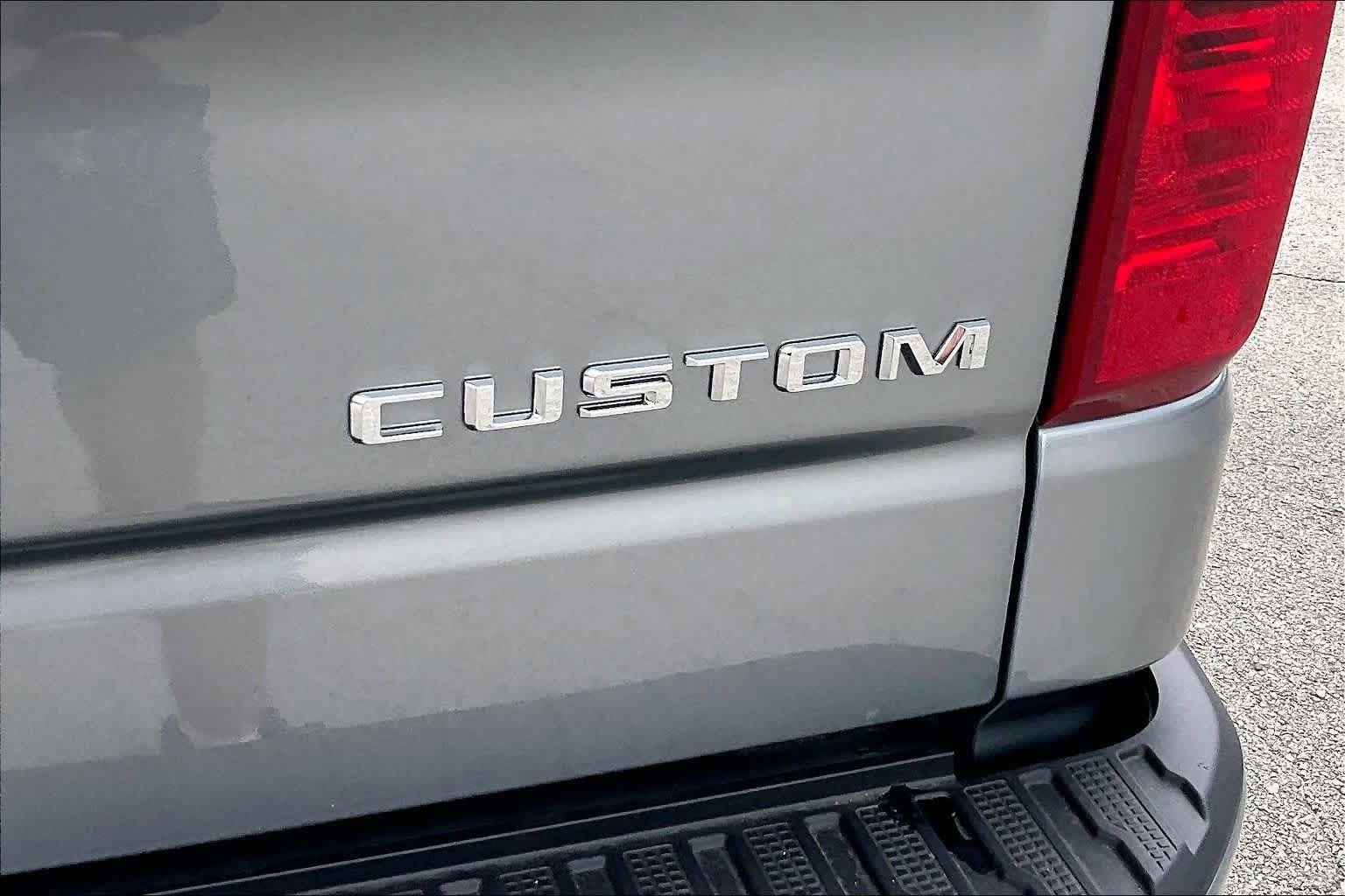 New 2026 Chevrolet Silverado 1500 Custom RWD image 15
