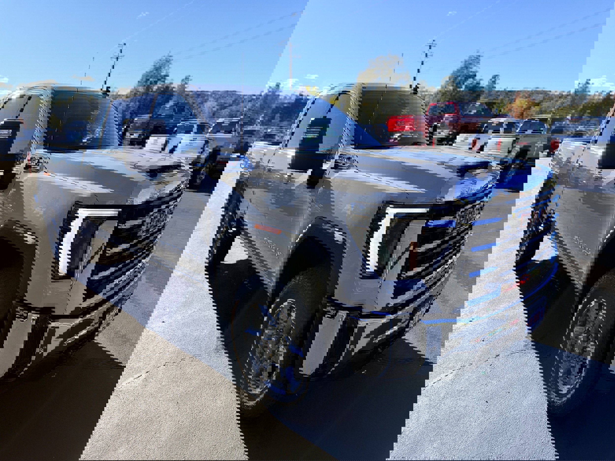 New 2026 GMC Sierra 2500 SLE w/ SLE Value Package; image 3