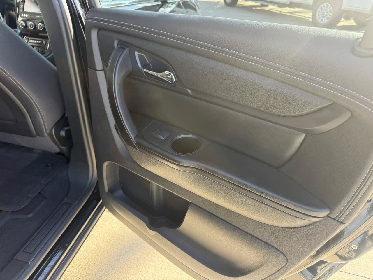 Used 2017 Chevrolet Traverse LT w/ Style and Technology Package AWD/4WD image 20
