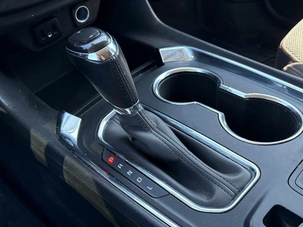 Used 2019 Chevrolet Traverse LT image 26