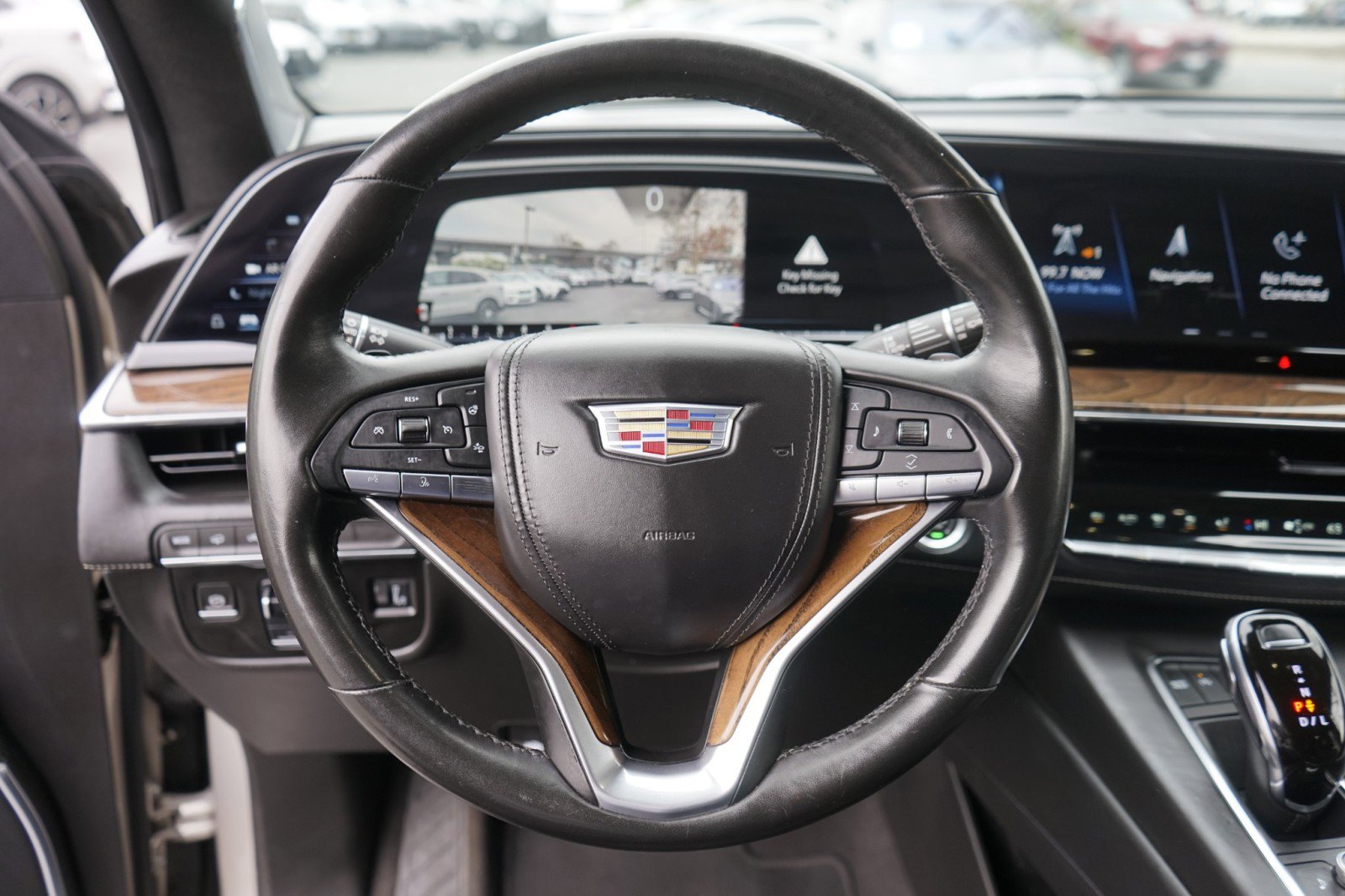 Used 2021 Cadillac Escalade Premium Luxury Platinum image 13