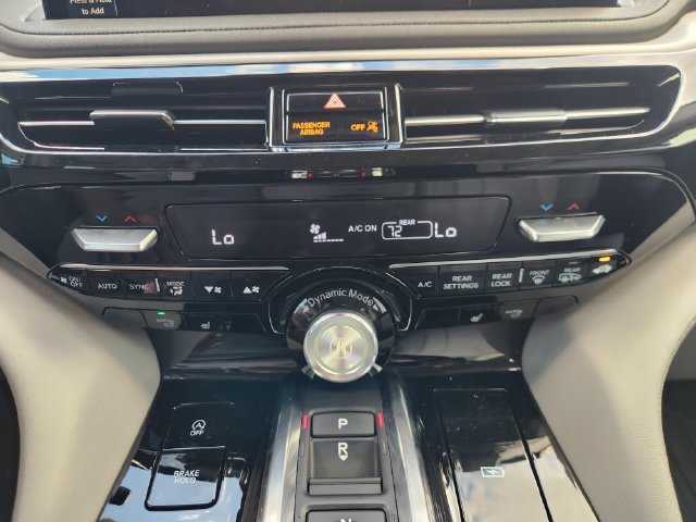 Used 2025 Acura MDX w/ Technology Package AWD/4WD image 18