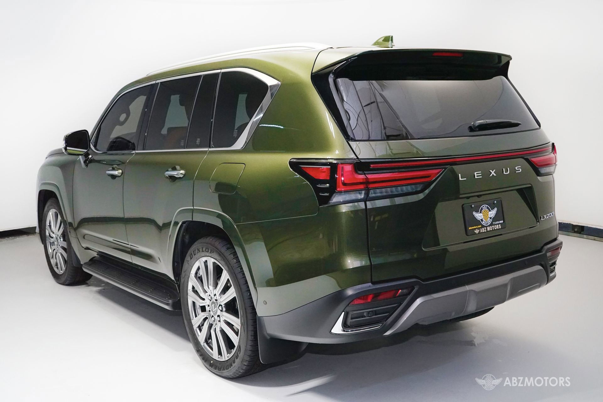 Used 2026 Lexus LX 700h Ultra Luxury AWD/4WD image 7