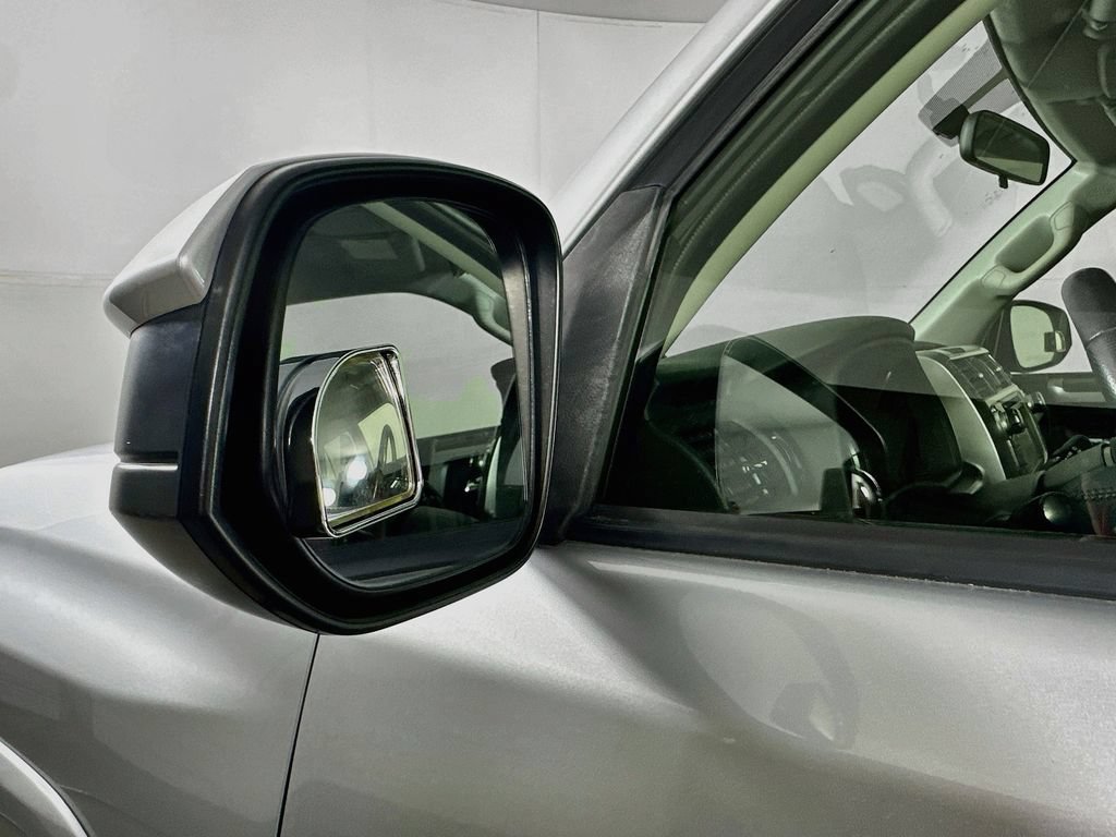 Used 2016 Toyota 4Runner SR5 RWD image 34
