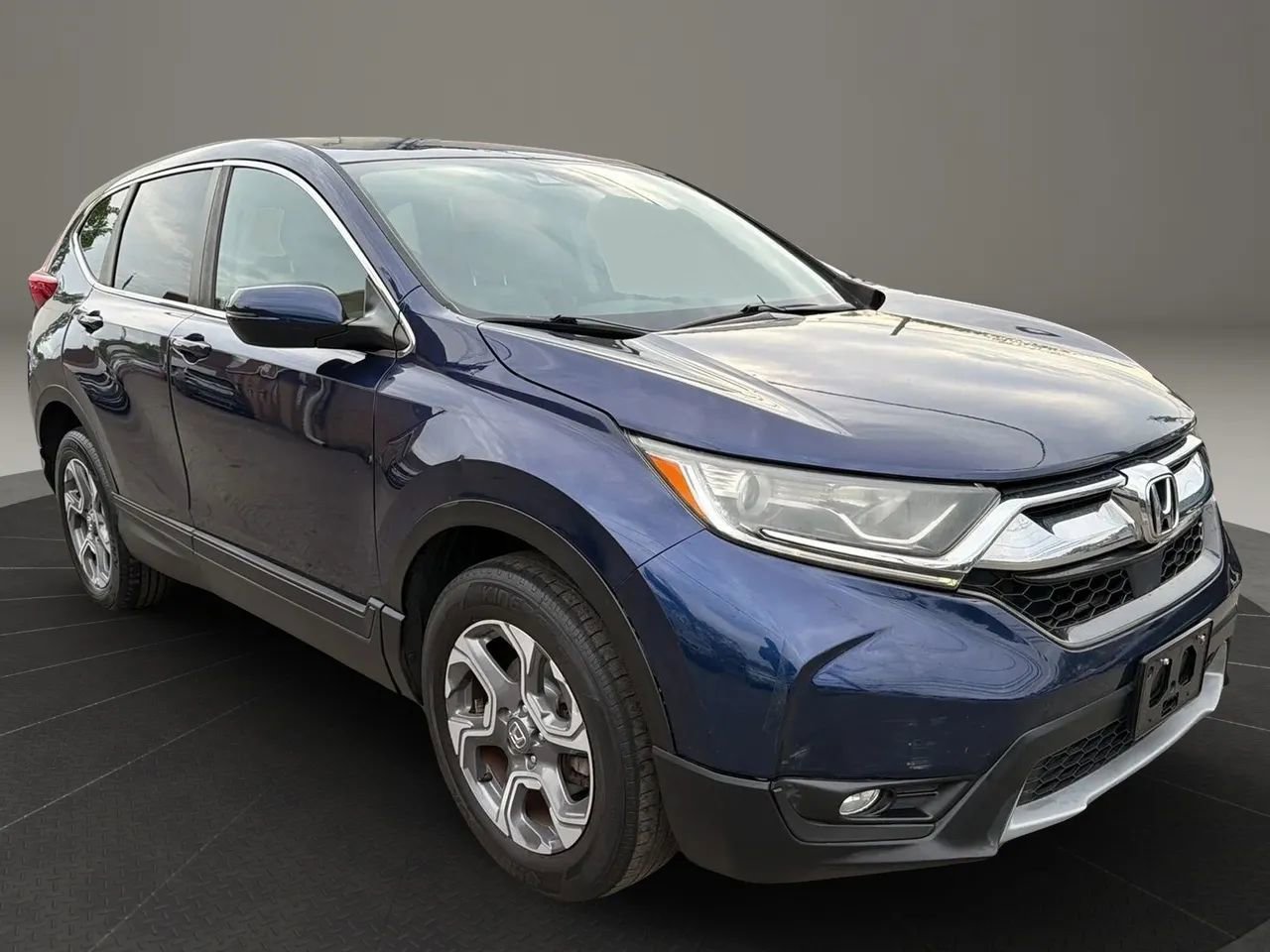 Used 2018 Honda CR-V EX image 3