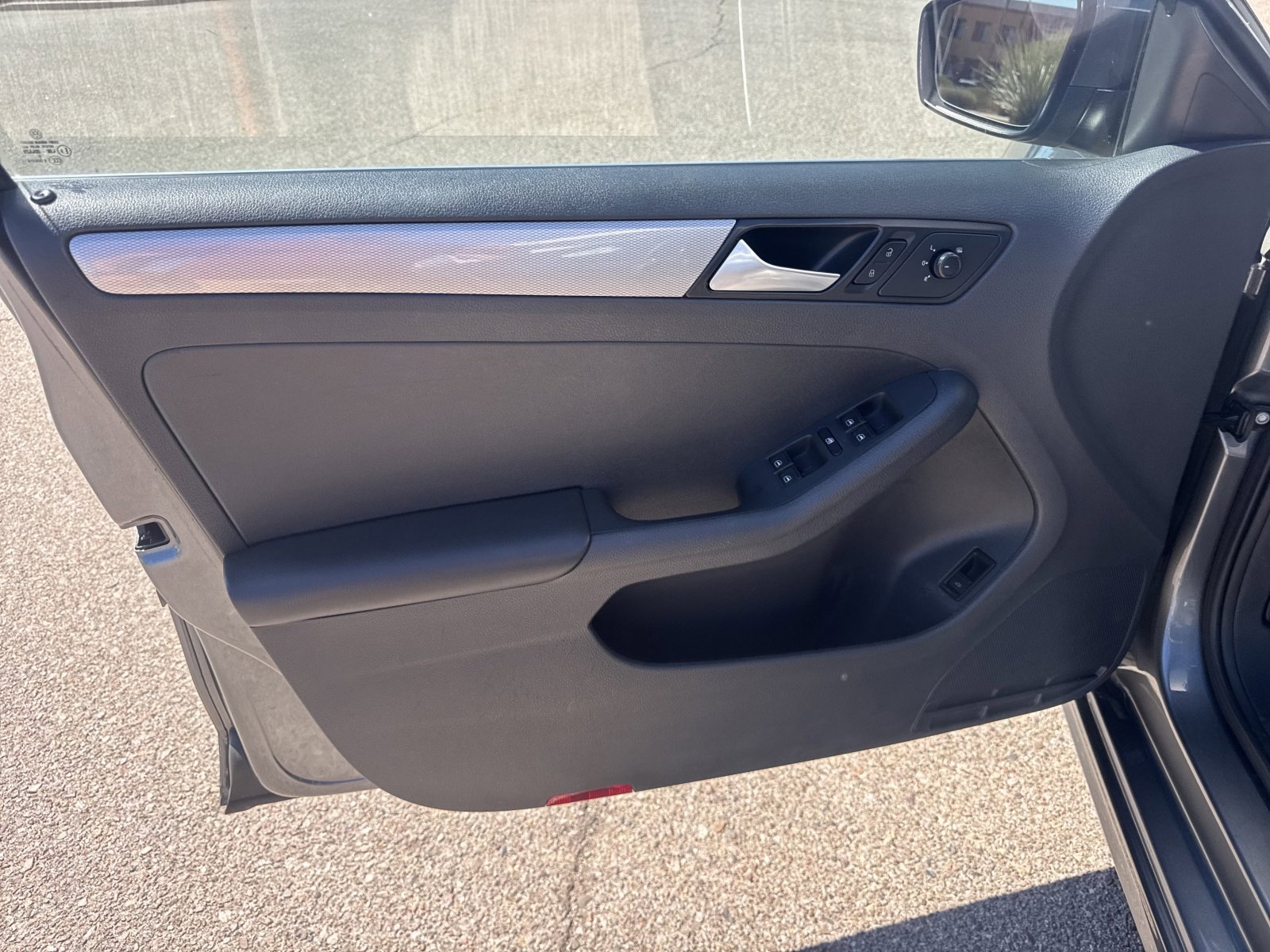 Used 2017 Volkswagen Jetta S image 13