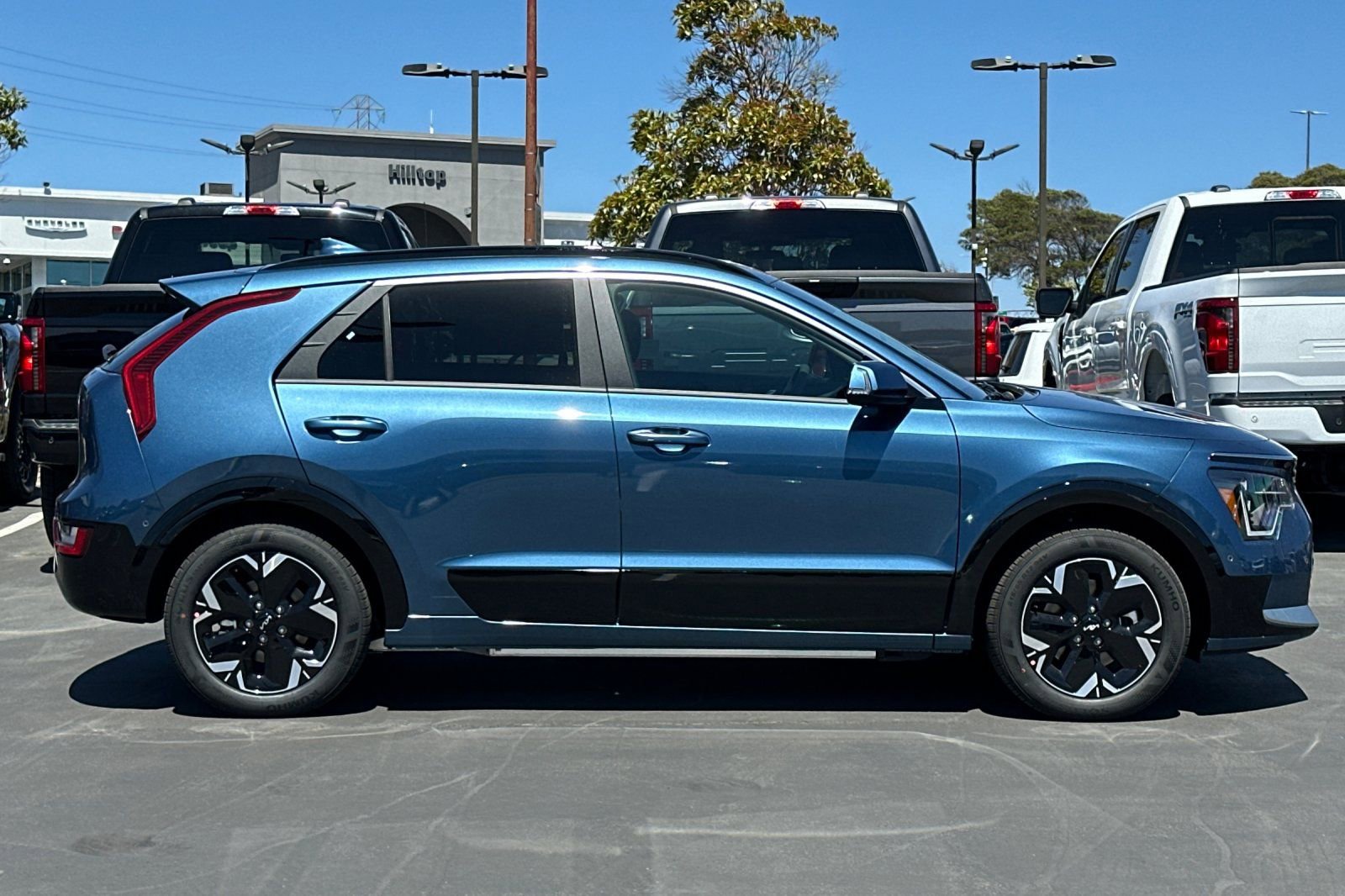 New 2026 Kia Niro Wave FWD image 3