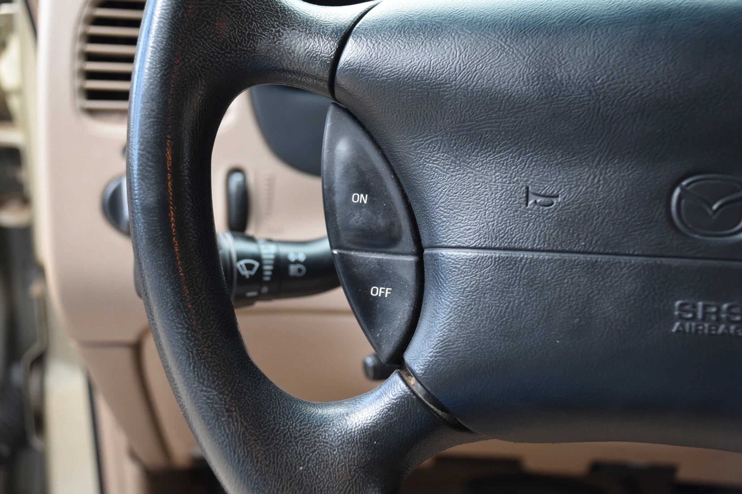 Used 2000 MAZDA B-Series Pickup 2WD Cab Plus B3000 image 29