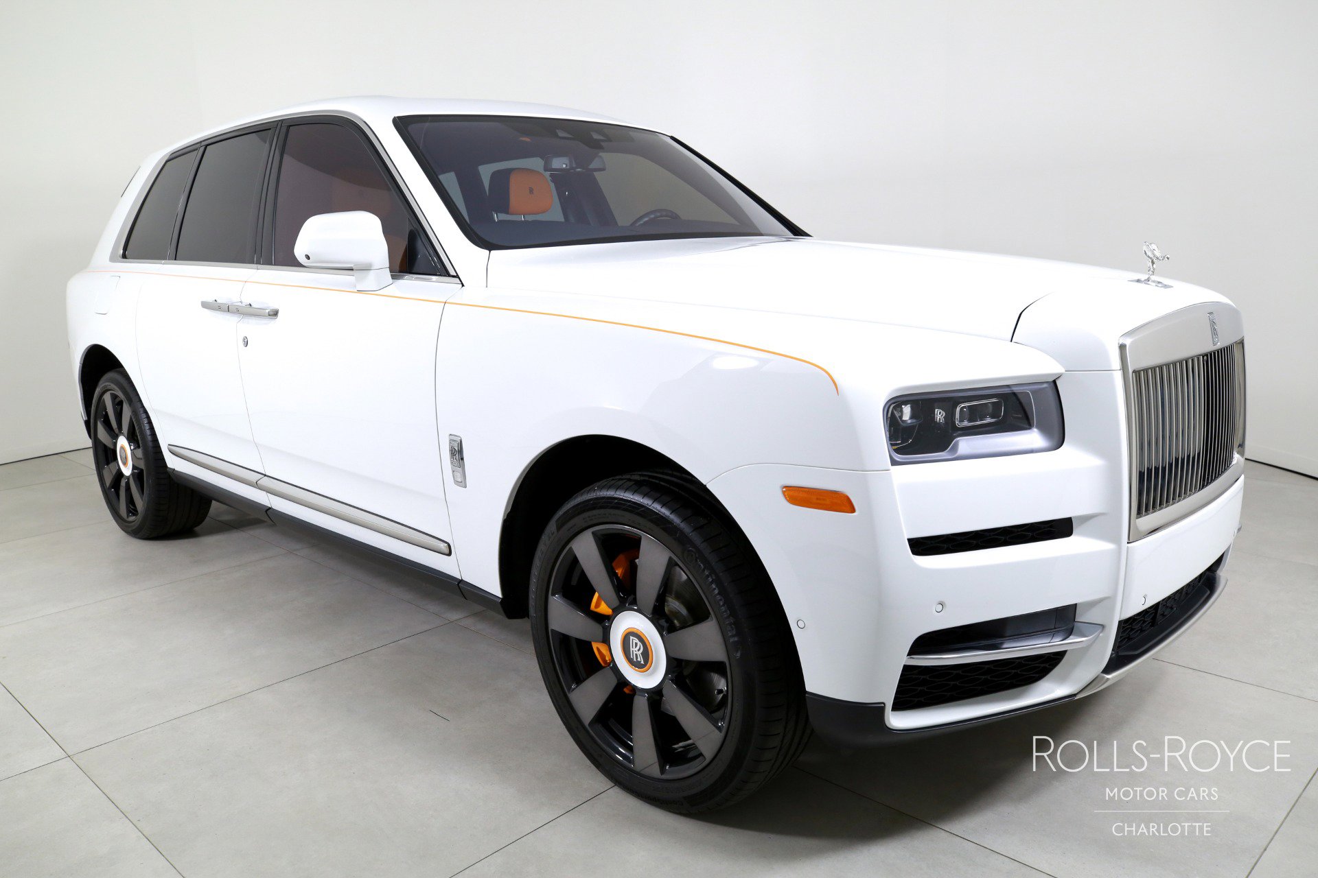 Used 2020 Rolls-Royce Cullinan AWD/4WD image 5