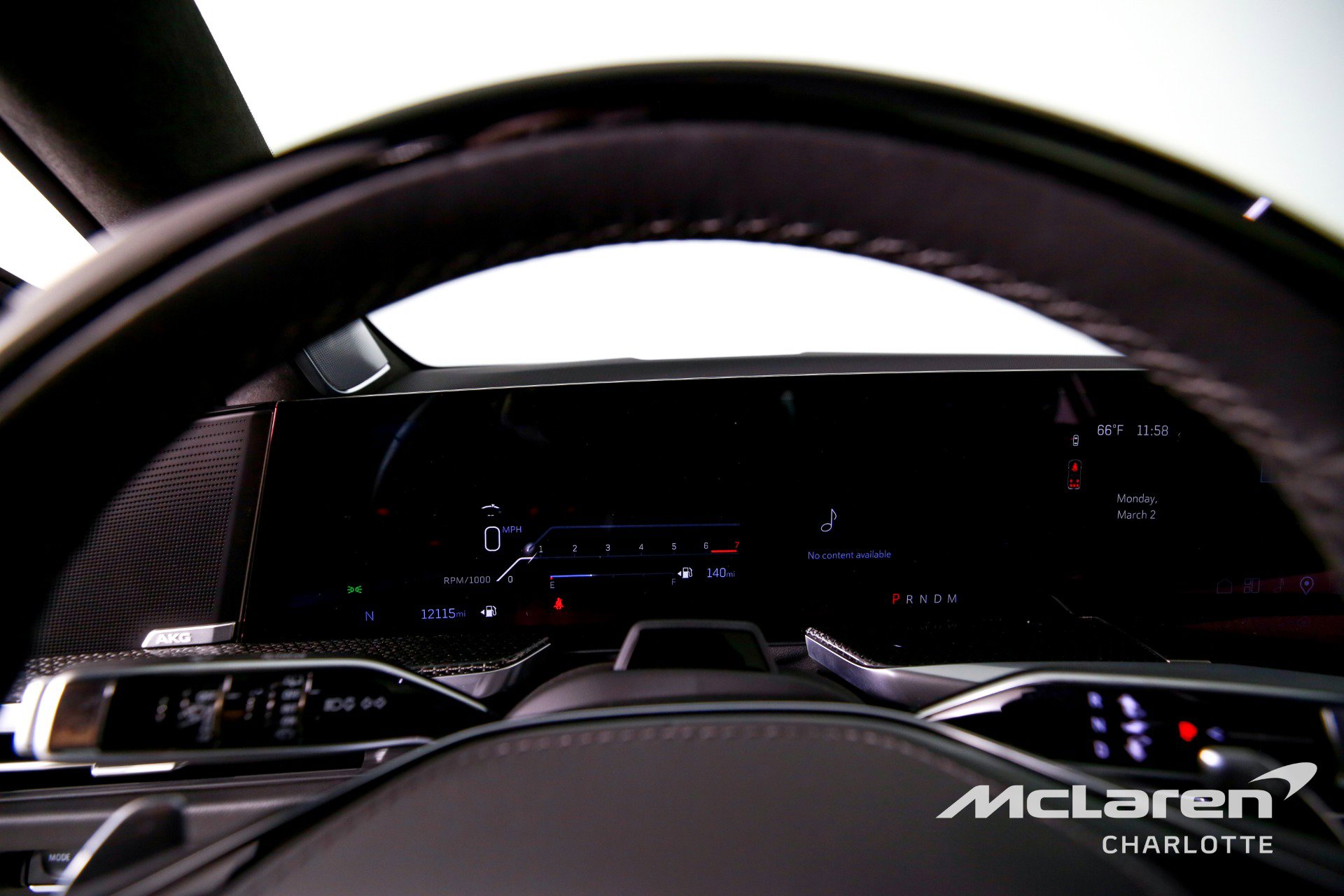 Used 2025 Cadillac Escalade ESV V image 13