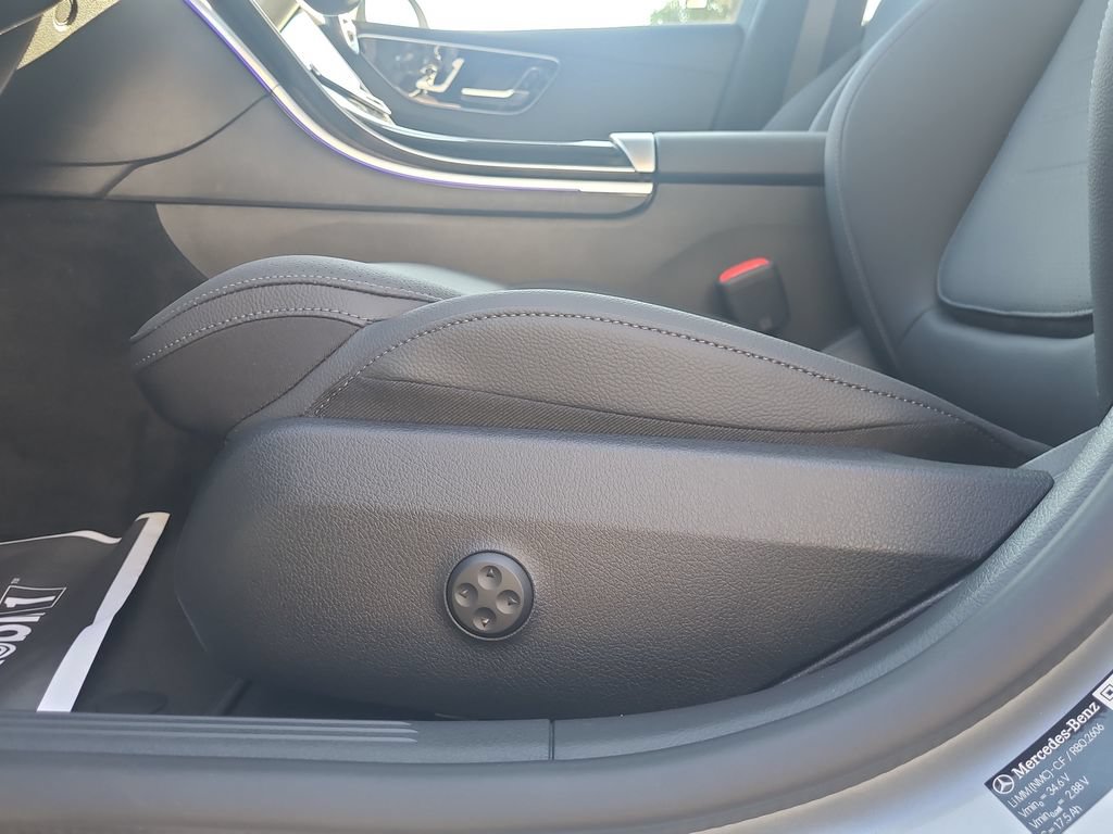 New 2026 Mercedes-Benz C 300 4MATIC Sedan image 25