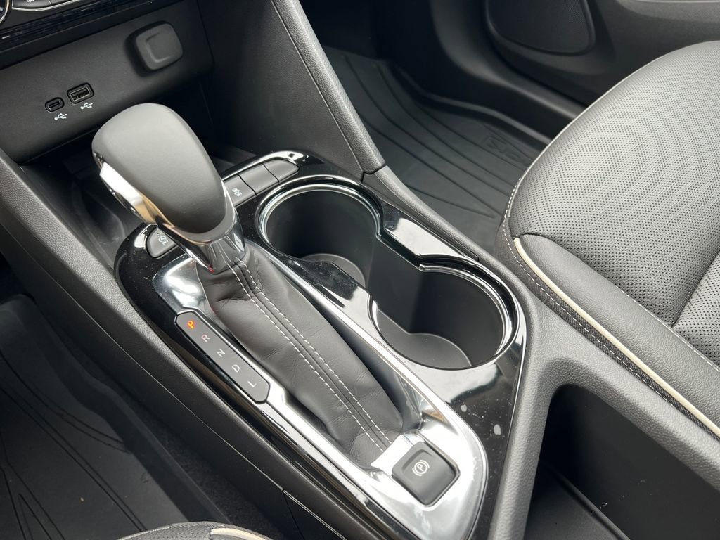 New 2026 Buick Encore GX Sport Touring w/ Studio Series image 23