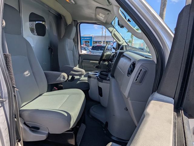 Used 2013 Ford E-350 and Econoline 350 Super Duty w/ PWR Locks & Windows Group image 19
