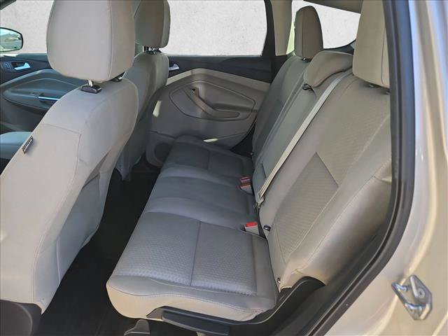 Used 2017 Ford Escape SE FWD image 18