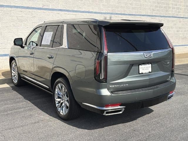 Certified 2023 Cadillac Escalade Premium Luxury w/ LPO, Radiant Package AWD/4WD image 5