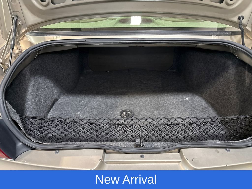 Used 2002 Buick Century Custom w/ Custom Premium Pkg FWD image 10