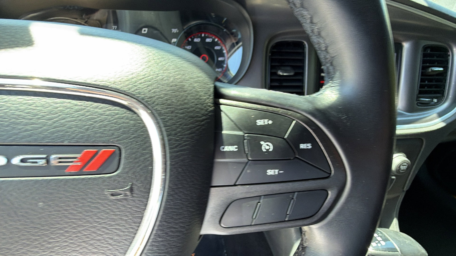 Used 2022 Dodge Charger SXT w/ Blacktop Package image 29