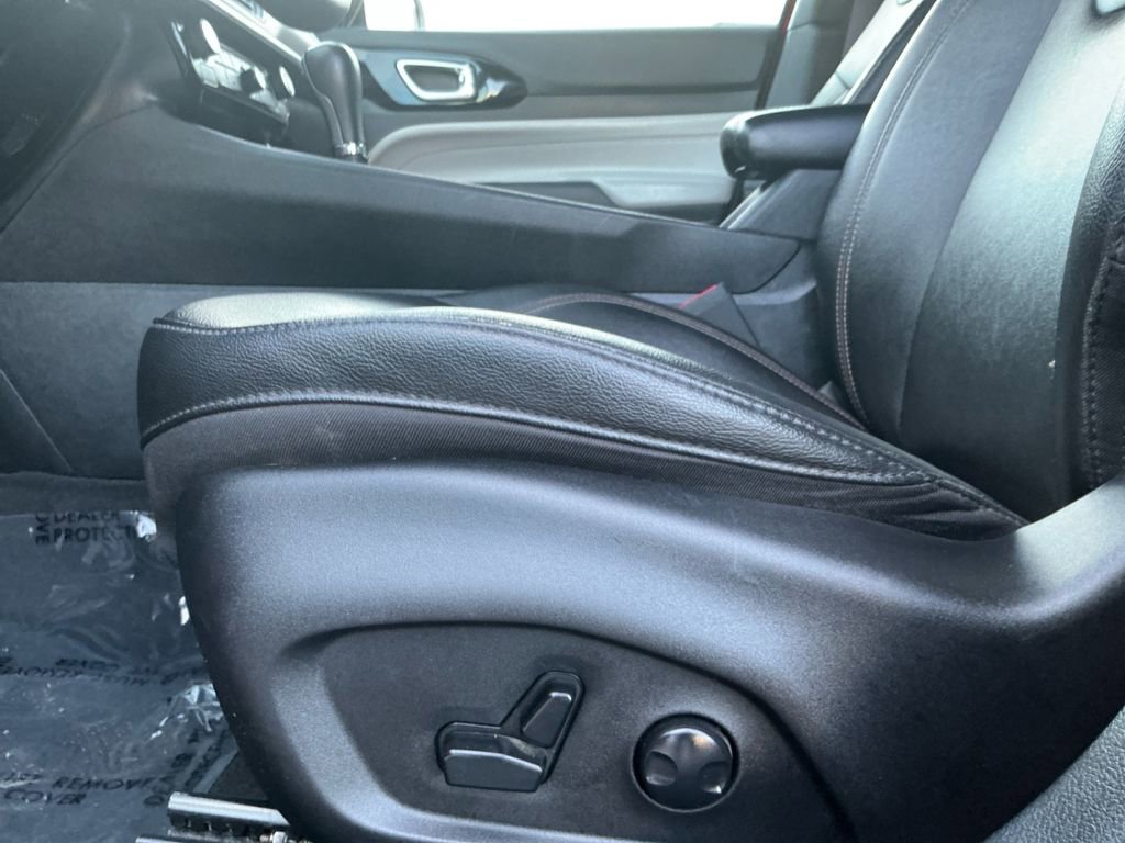 Used 2024 Jeep Compass Limited image 24